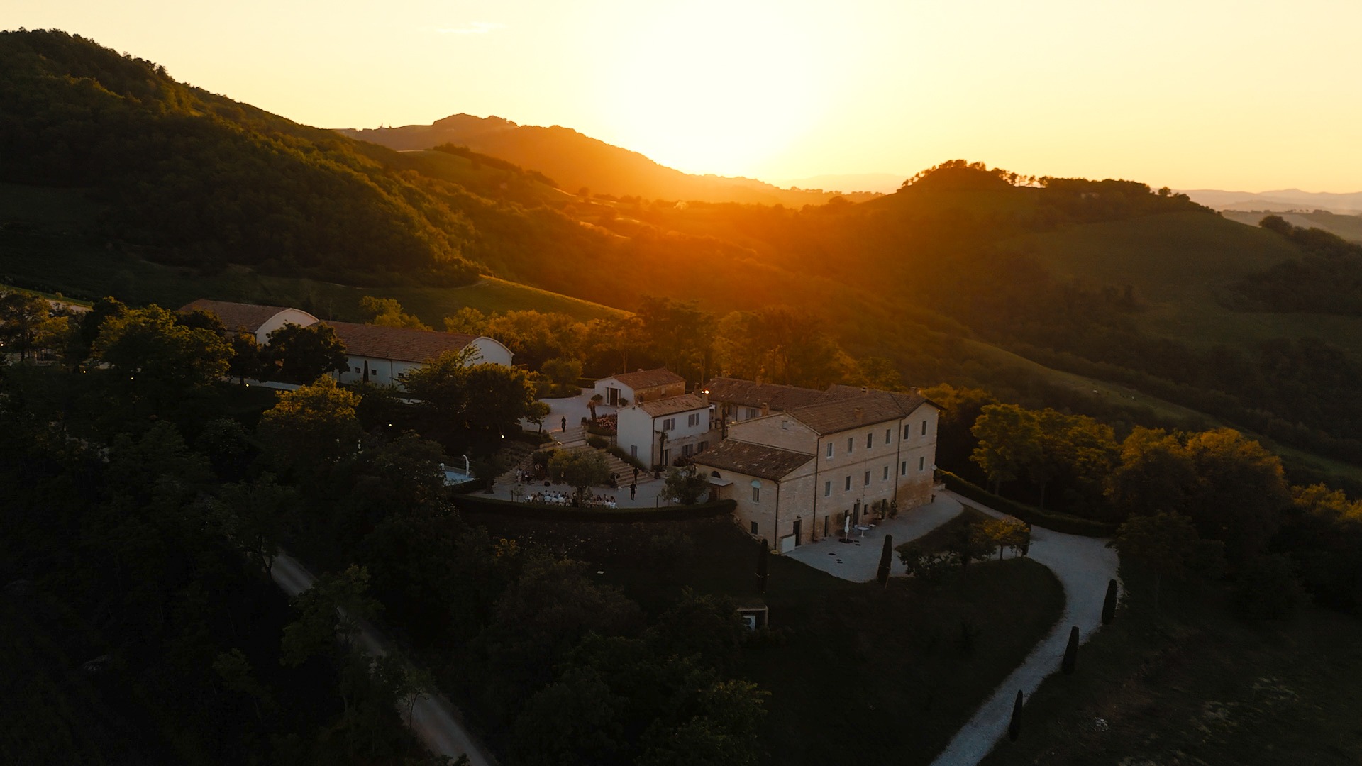 Trouwen bij Le Stonghe in Italië: de bruiloft van Jamay & Indra